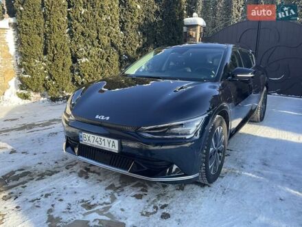 Синій Кіа EV6, об'ємом двигуна 0 л та пробігом 49 тис. км за 26499 $, фото 1 на Automoto.ua