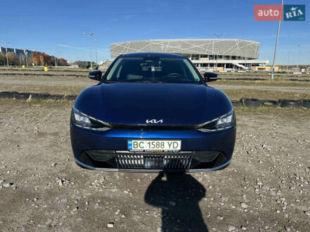 Синий Киа EV6, объемом двигателя 0 л и пробегом 24 тыс. км за 26500 $, фото 1 на Automoto.ua