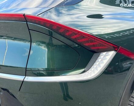 Зелений Кіа EV6, об'ємом двигуна 0 л та пробігом 60 тис. км за 22290 $, фото 42 на Automoto.ua