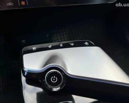 Зелений Кіа EV6, об'ємом двигуна 0 л та пробігом 60 тис. км за 22290 $, фото 31 на Automoto.ua