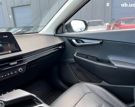 Зелений Кіа EV6, об'ємом двигуна 0 л та пробігом 60 тис. км за 22290 $, фото 33 на Automoto.ua