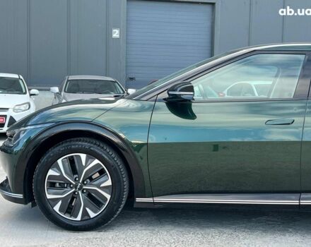 Зелений Кіа EV6, об'ємом двигуна 0 л та пробігом 60 тис. км за 22290 $, фото 2 на Automoto.ua