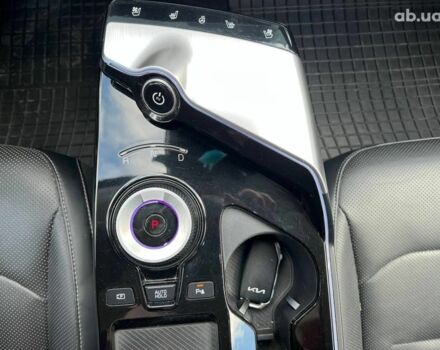 Зелений Кіа EV6, об'ємом двигуна 0 л та пробігом 60 тис. км за 22290 $, фото 35 на Automoto.ua