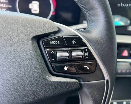 Зелений Кіа EV6, об'ємом двигуна 0 л та пробігом 60 тис. км за 22290 $, фото 22 на Automoto.ua