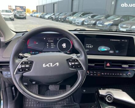 Зелений Кіа EV6, об'ємом двигуна 0 л та пробігом 60 тис. км за 22290 $, фото 21 на Automoto.ua