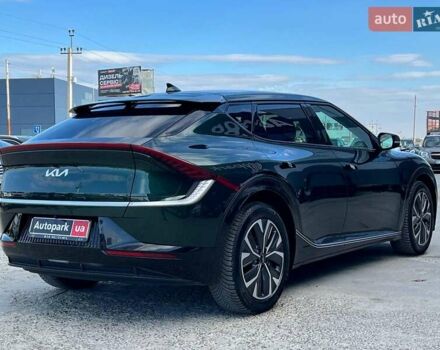 Зелений Кіа EV6, об'ємом двигуна 0 л та пробігом 60 тис. км за 22290 $, фото 7 на Automoto.ua