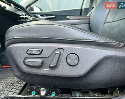 Зелений Кіа EV6, об'ємом двигуна 0 л та пробігом 60 тис. км за 22290 $, фото 18 на Automoto.ua