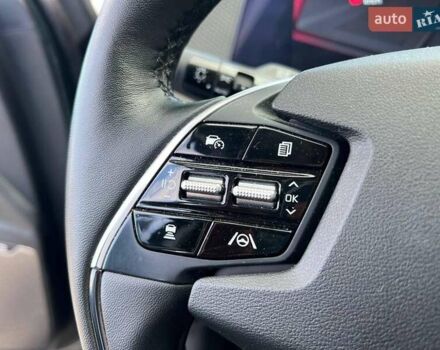 Зелений Кіа EV6, об'ємом двигуна 0 л та пробігом 60 тис. км за 22290 $, фото 23 на Automoto.ua