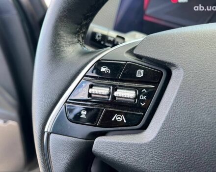 Зелений Кіа EV6, об'ємом двигуна 0 л та пробігом 60 тис. км за 22290 $, фото 23 на Automoto.ua