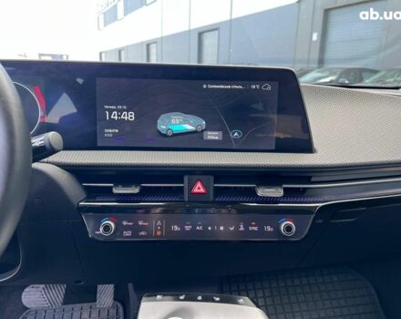 Зелений Кіа EV6, об'ємом двигуна 0 л та пробігом 60 тис. км за 22290 $, фото 26 на Automoto.ua