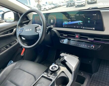 Зелений Кіа EV6, об'ємом двигуна 0 л та пробігом 60 тис. км за 22290 $, фото 44 на Automoto.ua