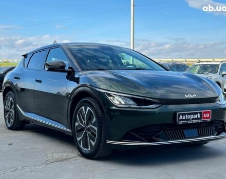 Зелений Кіа EV6, об'ємом двигуна 0 л та пробігом 60 тис. км за 22290 $, фото 11 на Automoto.ua