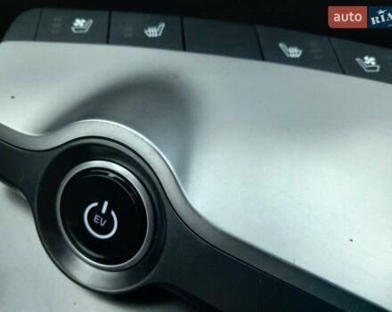 Зеленый Киа EV6, объемом двигателя 0 л и пробегом 142 тыс. км за 22800 $, фото 19 на Automoto.ua