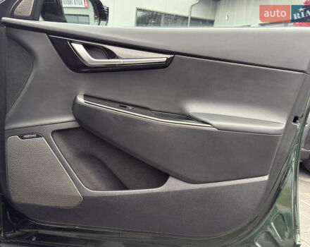 Зеленый Киа EV6, объемом двигателя 0 л и пробегом 188 тыс. км за 25500 $, фото 24 на Automoto.ua