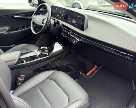 Зеленый Киа EV6, объемом двигателя 0 л и пробегом 188 тыс. км за 25500 $, фото 9 на Automoto.ua