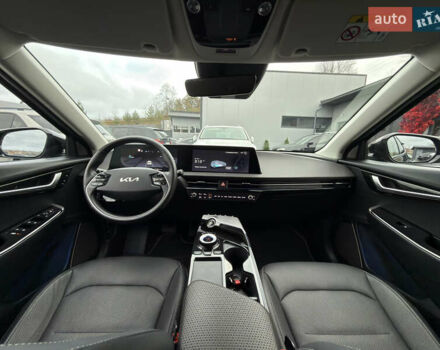 Зеленый Киа EV6, объемом двигателя 0 л и пробегом 188 тыс. км за 25500 $, фото 18 на Automoto.ua
