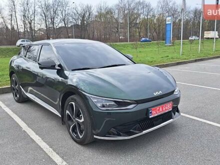 Киа EV6 2021 в Львове на Automoto.ua Зеленый Киа EV6, объемом двигателя 0 л и пробегом 55 тыс. км за 36000 $, фото 1 на Automoto.ua
