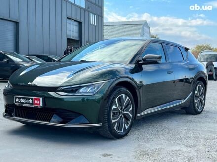 Киа EV6 2021 в Львове на Automoto.ua Зеленый Киа EV6, объемом двигателя 0 л и пробегом 60 тыс. км за 22290 $, фото 1 на Automoto.ua