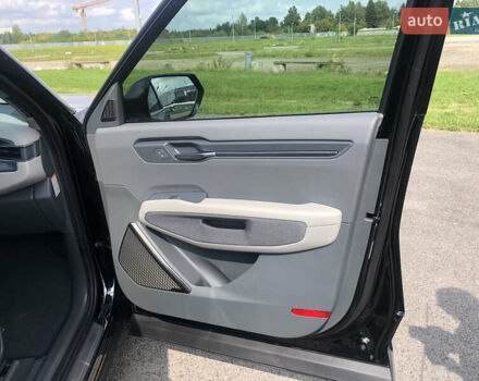 Киа EV9 2023 в Львове на Automoto.ua Черный Киа EV9, объемом двигателя 0 л и пробегом 39 тыс. км за 49000 $, фото 35 на Automoto.ua
