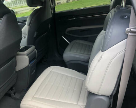 Киа EV9 2023 в Львове на Automoto.ua Черный Киа EV9, объемом двигателя 0 л и пробегом 39 тыс. км за 49000 $, фото 44 на Automoto.ua