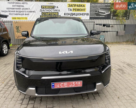 Киа EV9 2023 в Ужгороде на Automoto.ua Черный Киа EV9, объемом двигателя 0 л и пробегом 3 тыс. км за 42000 $, фото 1 на Automoto.ua