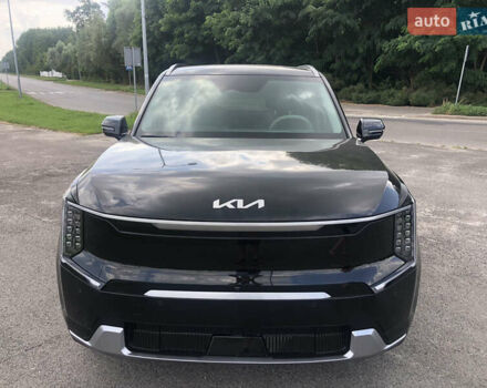 Киа EV9 2023 в Львове на Automoto.ua Черный Киа EV9, объемом двигателя 0 л и пробегом 39 тыс. км за 49000 $, фото 5 на Automoto.ua