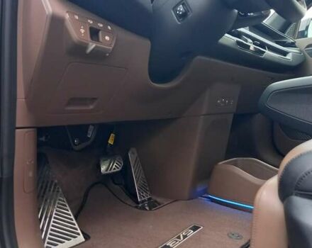 Черный Киа EV9, объемом двигателя 0 л и пробегом 30 тыс. км за 47000 $, фото 8 на Automoto.ua