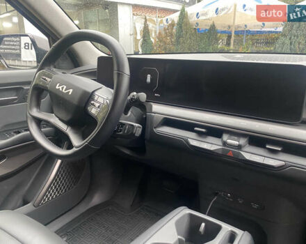Киа EV9 2023 в Ужгороде на Automoto.ua Черный Киа EV9, объемом двигателя 0 л и пробегом 3 тыс. км за 42000 $, фото 10 на Automoto.ua