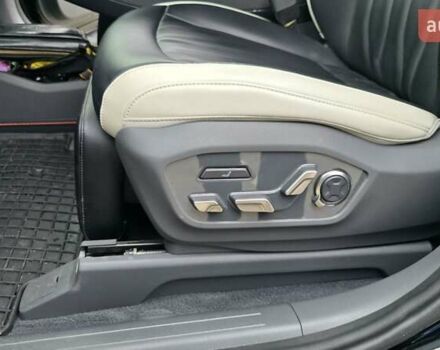 Черный Киа EV9, объемом двигателя 0 л и пробегом 25 тыс. км за 55000 $, фото 33 на Automoto.ua