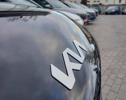 Черный Киа EV9, объемом двигателя 0 л и пробегом 30 тыс. км за 47000 $, фото 53 на Automoto.ua