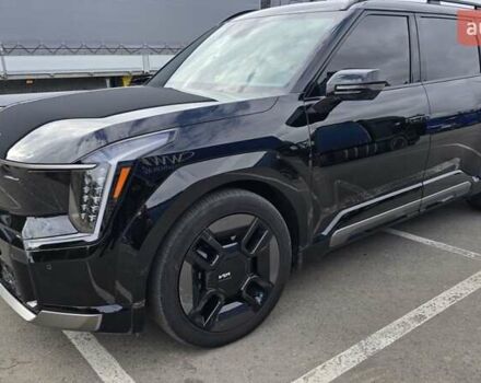 Черный Киа EV9, объемом двигателя 0 л и пробегом 25 тыс. км за 55000 $, фото 8 на Automoto.ua