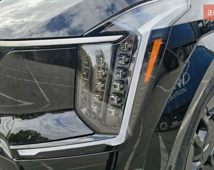 Черный Киа EV9, объемом двигателя 0 л и пробегом 25 тыс. км за 55000 $, фото 30 на Automoto.ua