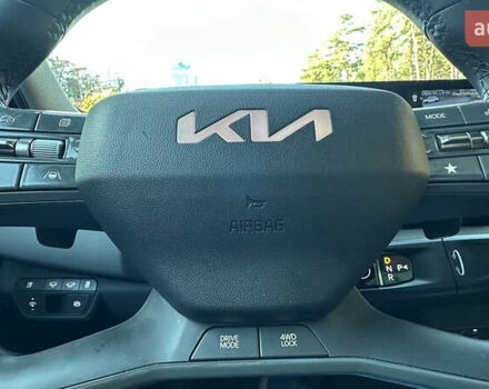 Черный Киа EV9, объемом двигателя 0 л и пробегом 19 тыс. км за 58000 $, фото 20 на Automoto.ua
