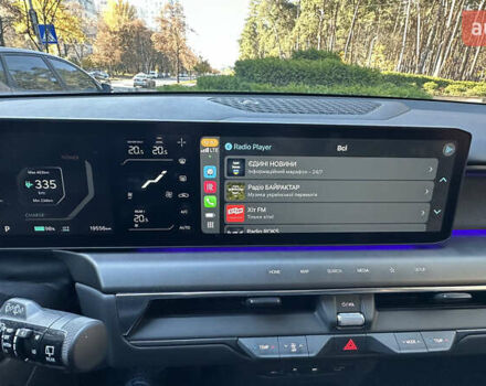 Черный Киа EV9, объемом двигателя 0 л и пробегом 19 тыс. км за 58000 $, фото 16 на Automoto.ua