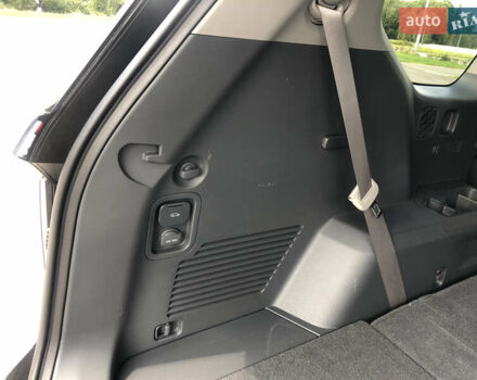 Киа EV9 2023 в Львове на Automoto.ua Черный Киа EV9, объемом двигателя 0 л и пробегом 39 тыс. км за 49000 $, фото 48 на Automoto.ua