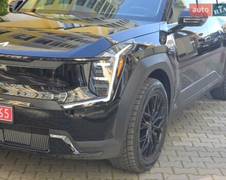 Черный Киа EV9, объемом двигателя 0 л и пробегом 9 тыс. км за 53900 $, фото 58 на Automoto.ua