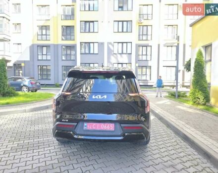 Черный Киа EV9, объемом двигателя 0 л и пробегом 9 тыс. км за 53900 $, фото 18 на Automoto.ua