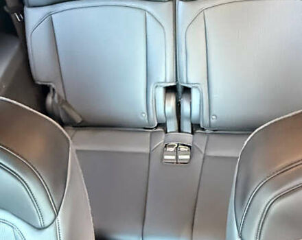 Чорний Кіа EV9, об'ємом двигуна 0 л та пробігом 25 тис. км за 38500 $, фото 18 на Automoto.ua