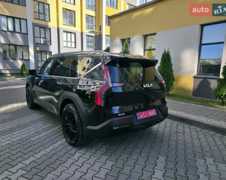 Черный Киа EV9, объемом двигателя 0 л и пробегом 9 тыс. км за 53900 $, фото 20 на Automoto.ua