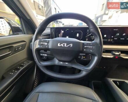 Черный Киа EV9, объемом двигателя 0 л и пробегом 9 тыс. км за 53900 $, фото 40 на Automoto.ua