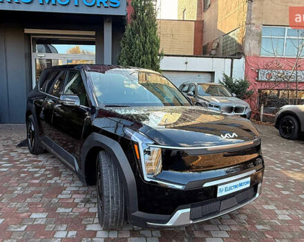 Чорний Кіа EV9, об'ємом двигуна 0 л та пробігом 25 тис. км за 38500 $, фото 5 на Automoto.ua