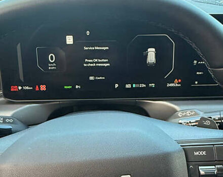 Чорний Кіа EV9, об'ємом двигуна 0 л та пробігом 25 тис. км за 38500 $, фото 13 на Automoto.ua