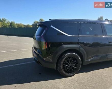 Черный Киа EV9, объемом двигателя 0 л и пробегом 9 тыс. км за 53900 $, фото 66 на Automoto.ua