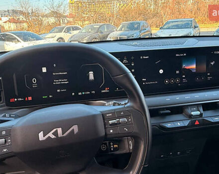 Чорний Кіа EV9, об'ємом двигуна 0 л та пробігом 25 тис. км за 38500 $, фото 14 на Automoto.ua