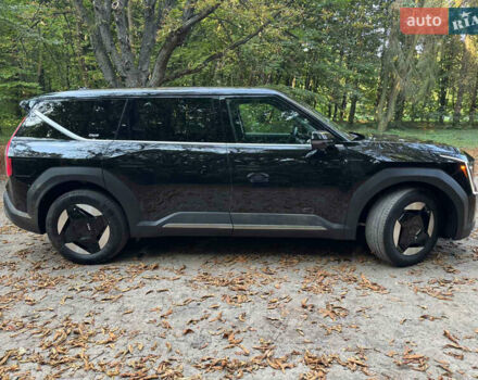 Чорний Кіа EV9, об'ємом двигуна 0 л та пробігом 25 тис. км за 34000 $, фото 3 на Automoto.ua
