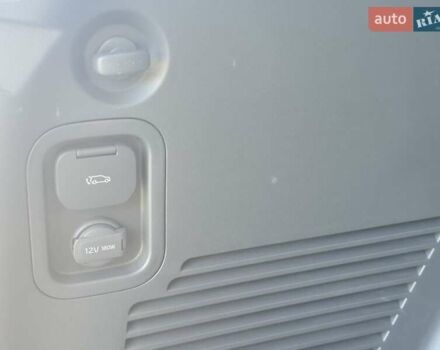 Черный Киа EV9, объемом двигателя 0 л и пробегом 9 тыс. км за 53900 $, фото 82 на Automoto.ua