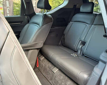 Чорний Кіа EV9, об'ємом двигуна 0 л та пробігом 25 тис. км за 38500 $, фото 17 на Automoto.ua