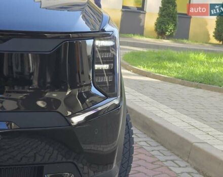 Черный Киа EV9, объемом двигателя 0 л и пробегом 9 тыс. км за 53900 $, фото 53 на Automoto.ua