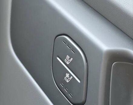 Черный Киа EV9, объемом двигателя 0 л и пробегом 9 тыс. км за 53900 $, фото 48 на Automoto.ua