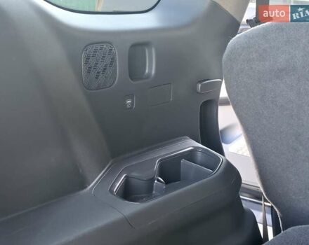 Черный Киа EV9, объемом двигателя 0 л и пробегом 9 тыс. км за 53900 $, фото 83 на Automoto.ua